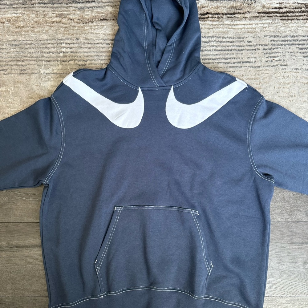 nike swoosh pullover hoodie oversized